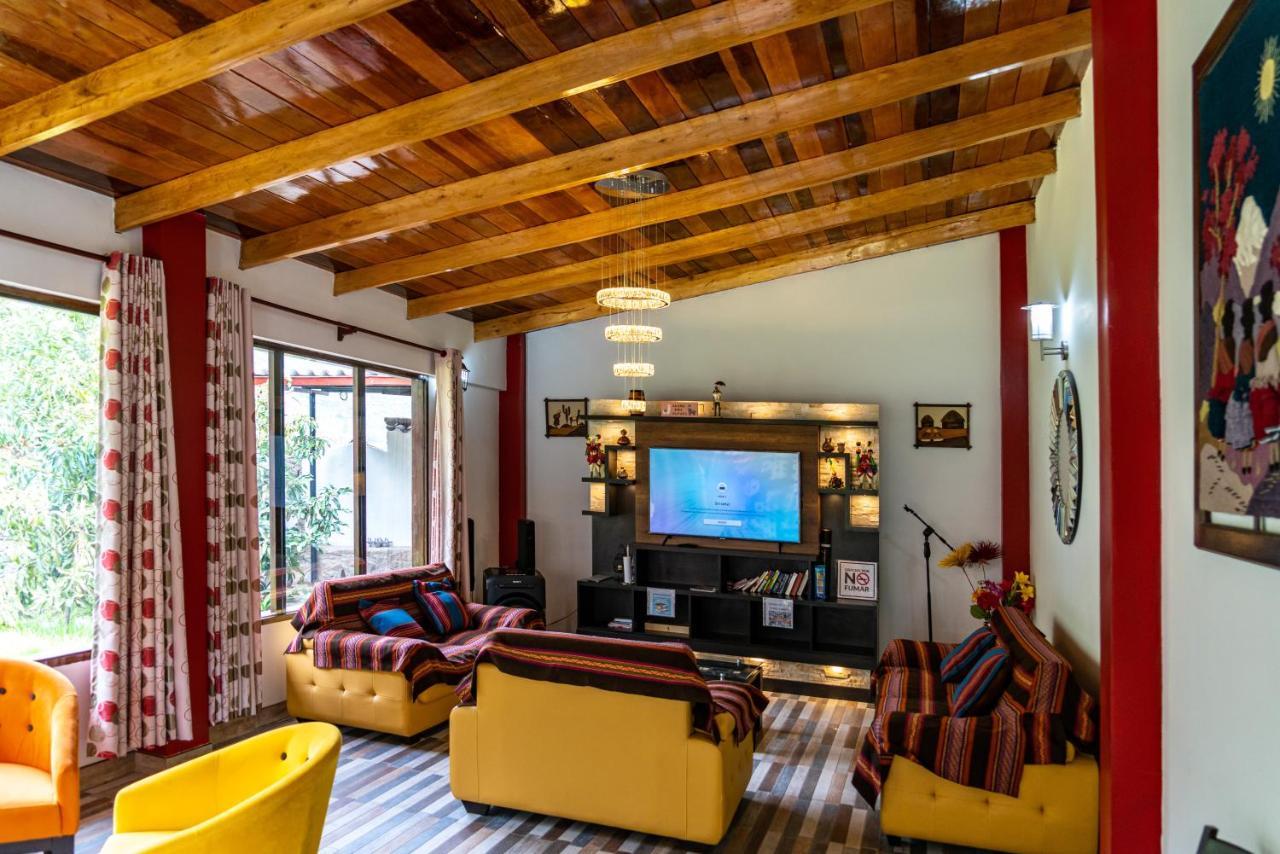 Hotel Tierra Inka Sacred Valley โอยานไตตามโบ ภายนอก รูปภาพ