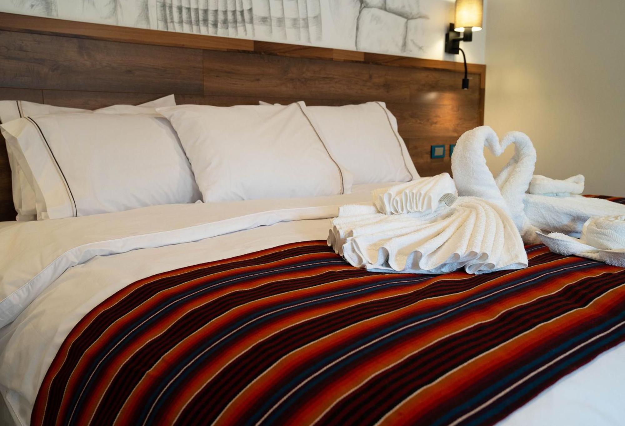 Hotel Tierra Inka Sacred Valley โอยานไตตามโบ ภายนอก รูปภาพ