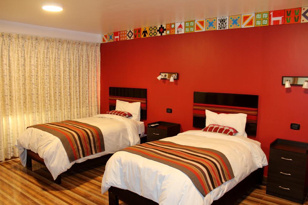 Hotel Tierra Inka Sacred Valley โอยานไตตามโบ ภายนอก รูปภาพ
